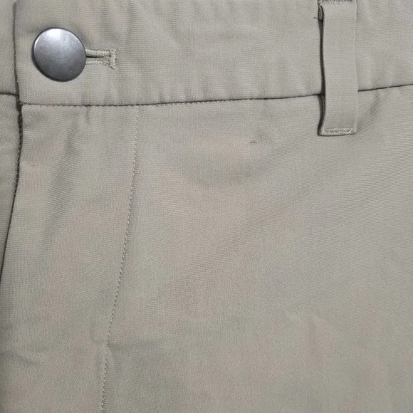 Lululemon Commission Shorts Mens Khaki Tan Chino Golf Performance Shorts size 38 - Picture 6 of 6